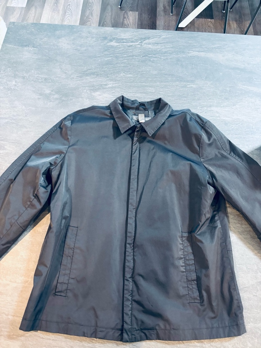 Banana Republic Men's Black Windbreaker Jacket